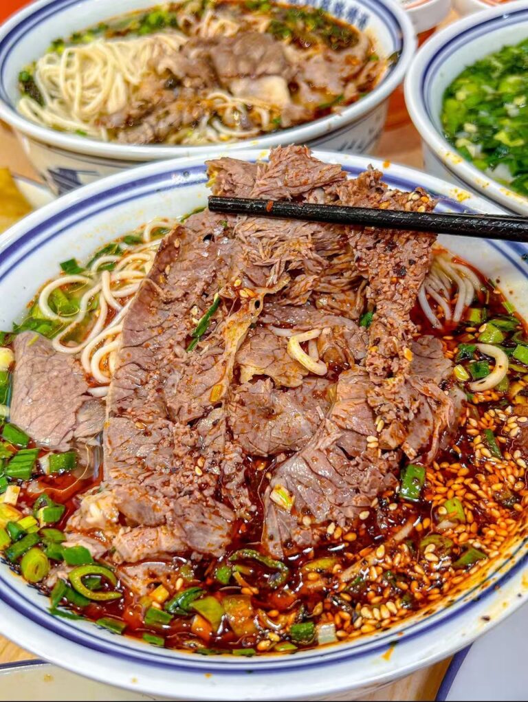 Lanzhou beef noodle soup