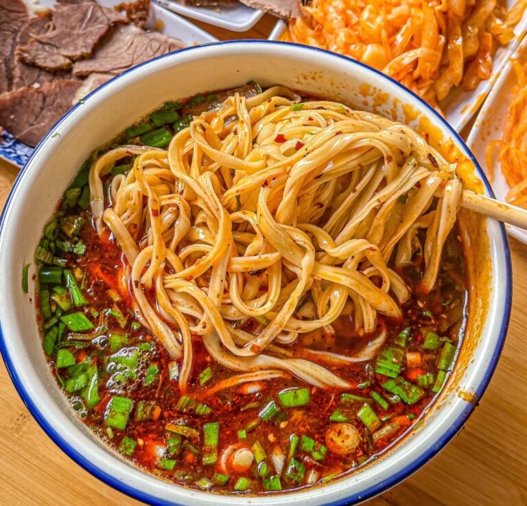 Delicious Chinese Legend: Lanzhou Ramen, the “King of Beef Noodles” in Northwest China